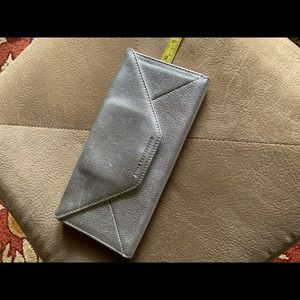 Clutch or large wallet